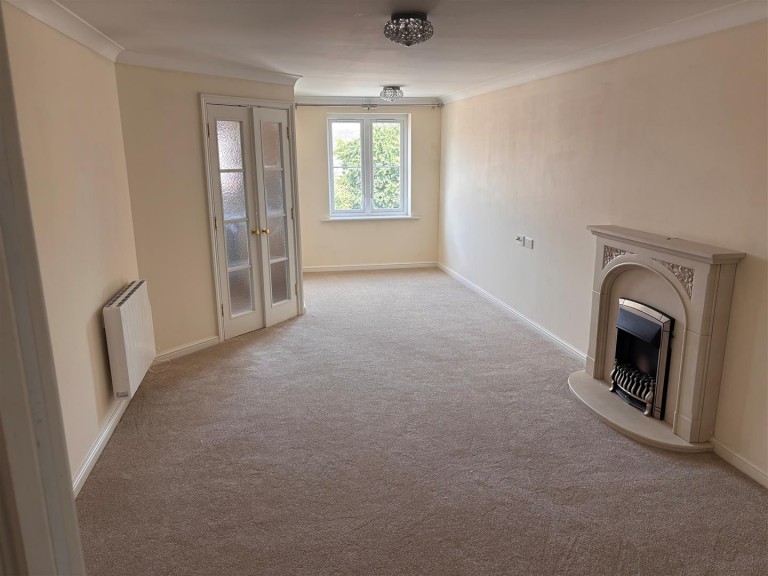 Images for Foxhall Court, School Lane, Banbury