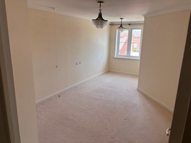 Images for Foxhall Court, School Lane, Banbury