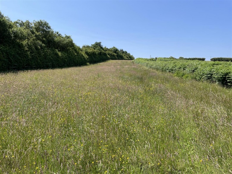 Click the photo for more details of Lydacott, Barnstaple