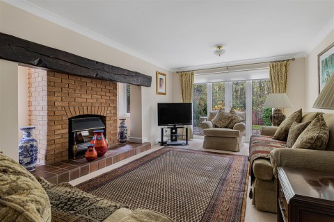 Click the photo for more details of Old Pinewood Way, Papworth Everard, Cambridge