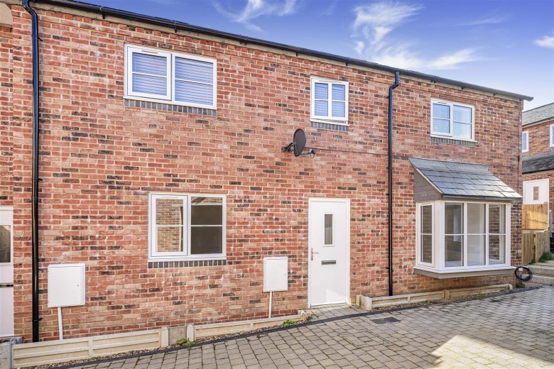 Click the photo for more details of Warwick Street, Daventry, NN11