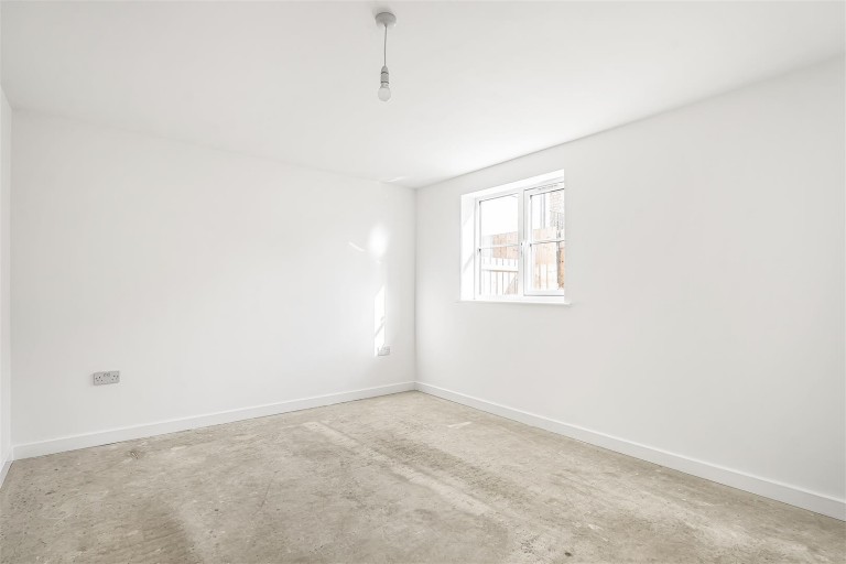 Images for Warwick Street, Daventry, NN11