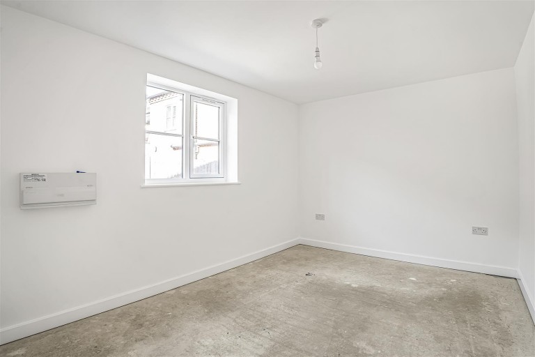 Images for Warwick Street, Daventry, NN11