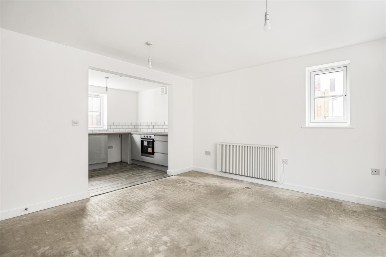 Images for Warwick Street, Daventry, NN11