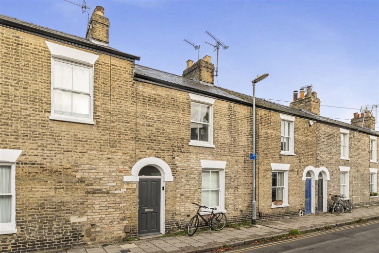 Click the photo for more details of Norwich Street, Cambridge