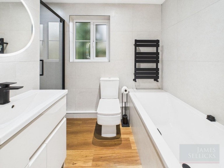 Images for Carisbrooke Court, Stoneygate, Leicester