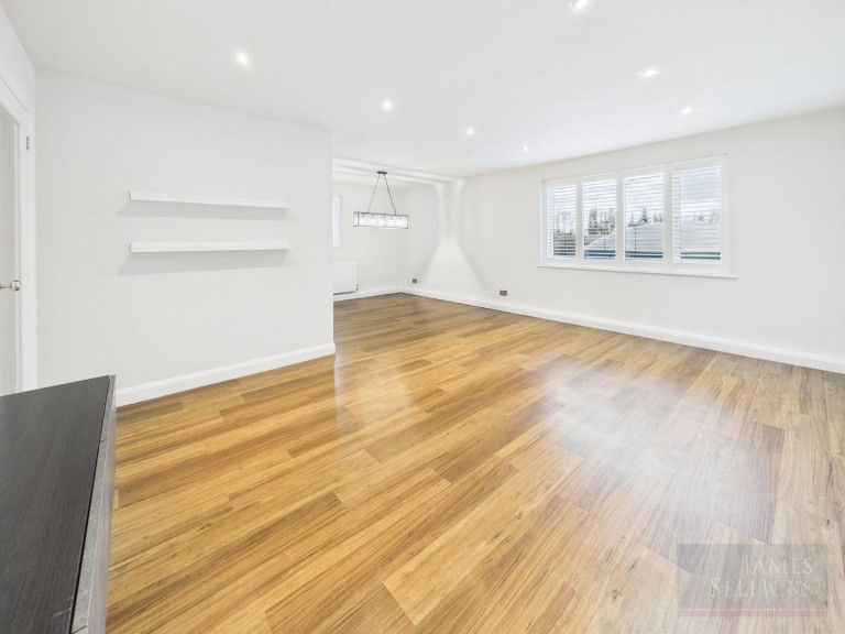 Images for Carisbrooke Court, Stoneygate, Leicester