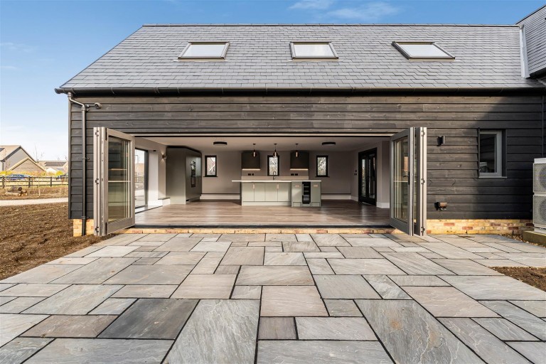 Images for Taylors Close, Caxton, Cambridge