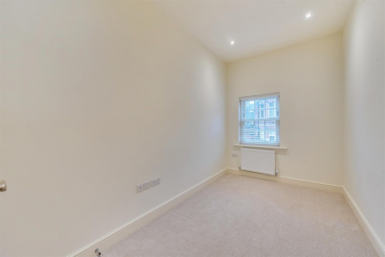 Images for Moat Lane, Towcester, NN12