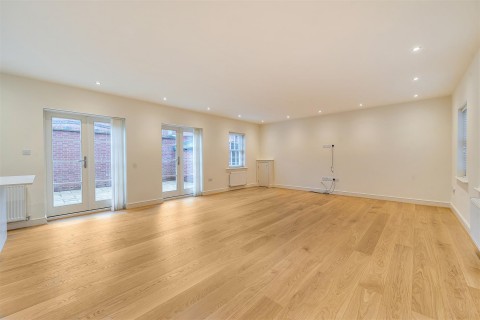 Click the photo for more details of Moat Lane, Towcester, NN12