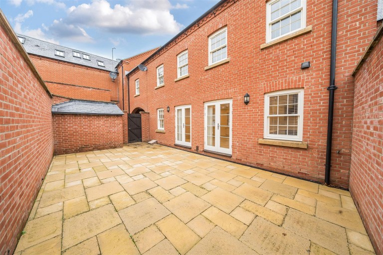 Images for Moat Lane, Towcester, NN12