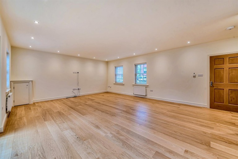 Images for Moat Lane, Towcester, NN12