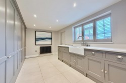 Images for Main Road, Long Bennington, Newark