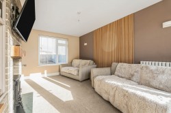 Images for Hawthorn Way, Burwell