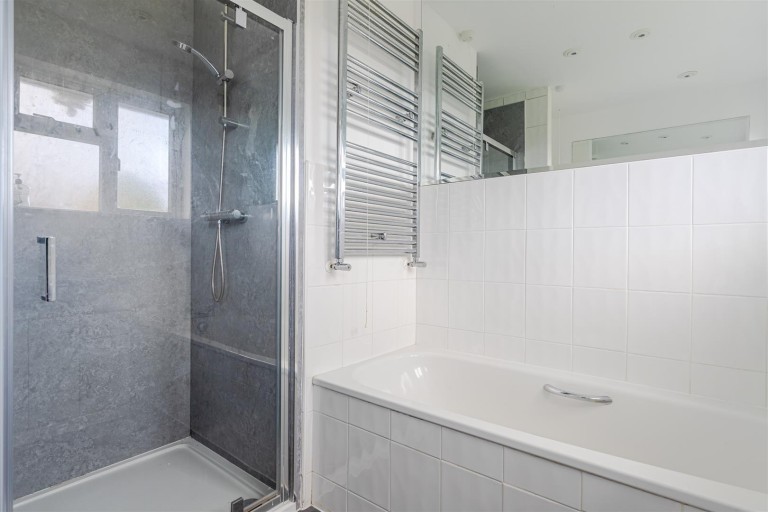 Images for Seaway Lane, Torquay