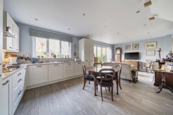Images for Glenwood Drive, Roundswell, Barnstaple