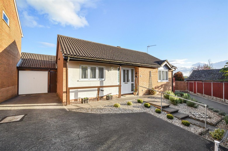 Click the photo for more details of Lophams Close, Haverhill