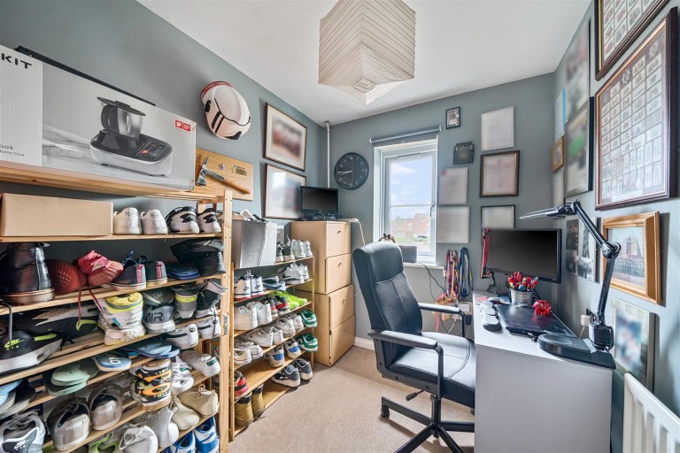 Images for Ridge Drive, Rugby