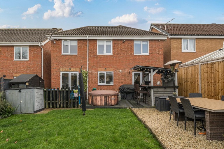 Images for Ridge Drive, Rugby