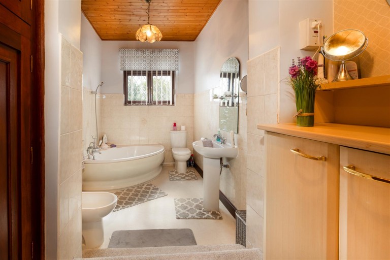 Images for The Moor, Coleorton, LE67