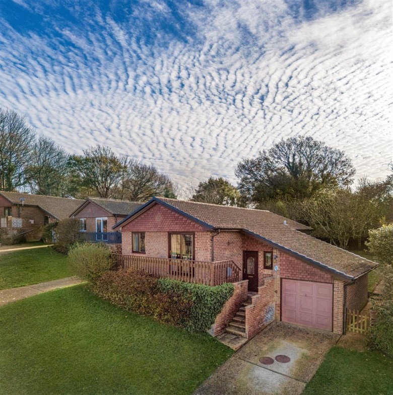 Click the photo for more details of Shanklin, Isle of Wight