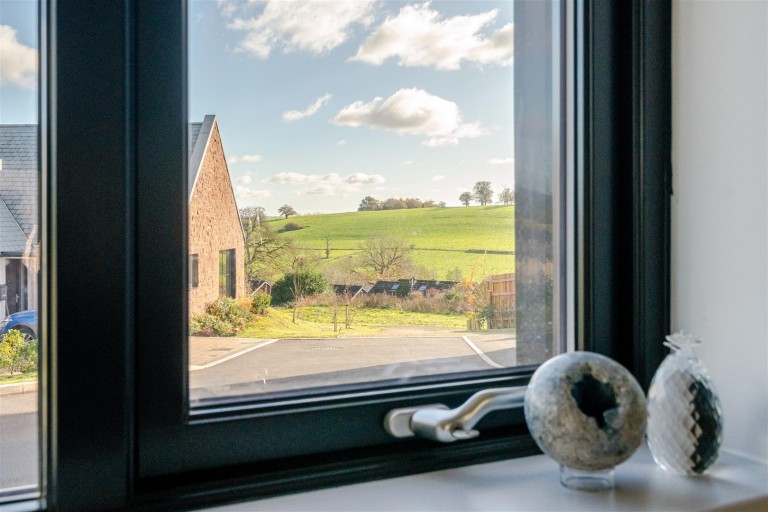 Images for Weavers Way, Sandford, Crediton