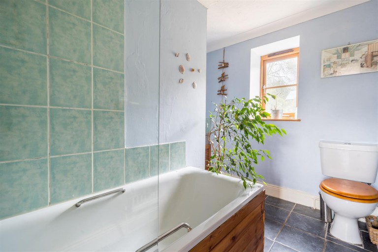 Images for Chitterwell, Wellington