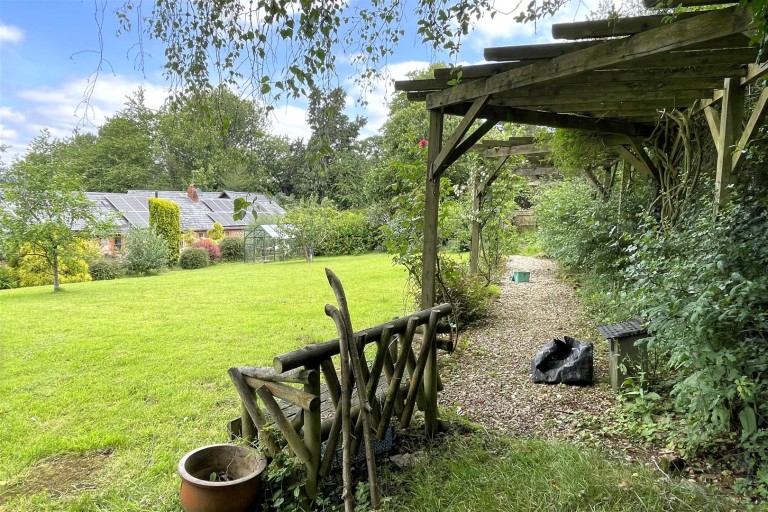 Images for Chitterwell, Wellington