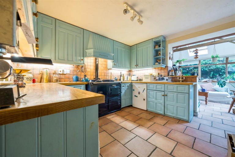 Images for Chitterwell, Wellington