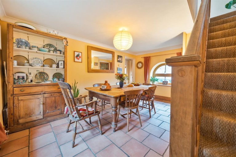 Images for Chitterwell, Wellington