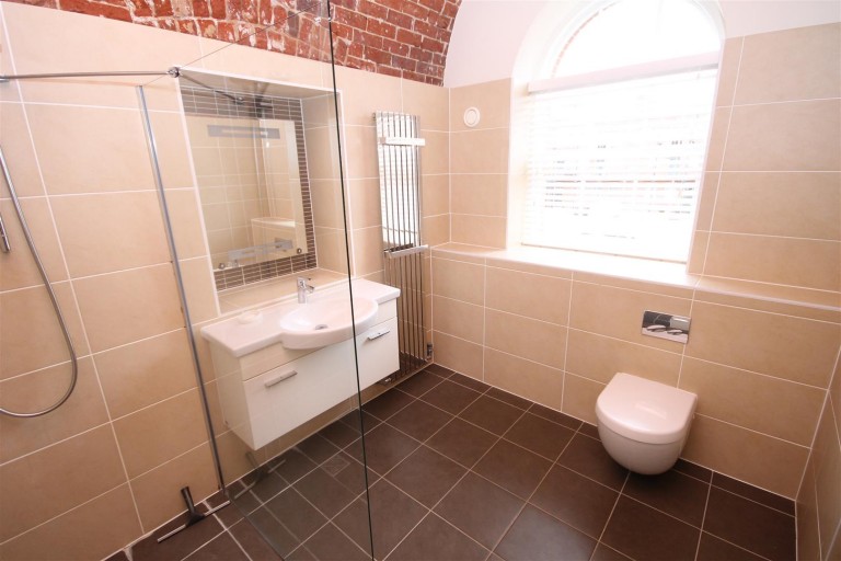 Images for Golden Hill Fort, Freshwater