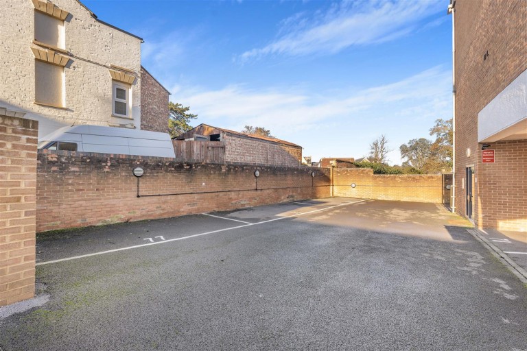 Images for Crouch Street, Banbury