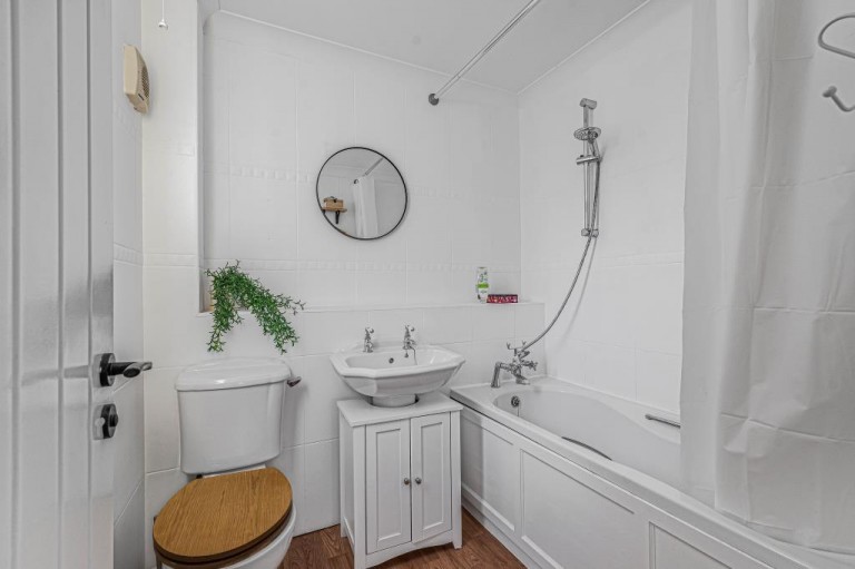 Images for Stirling Way, Sutton