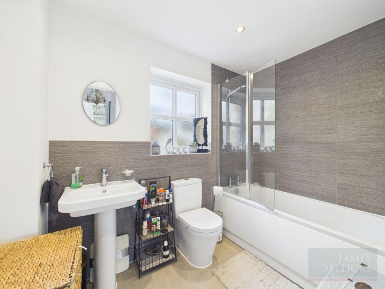 Images for Morcom drive, Aylestone, Leicester