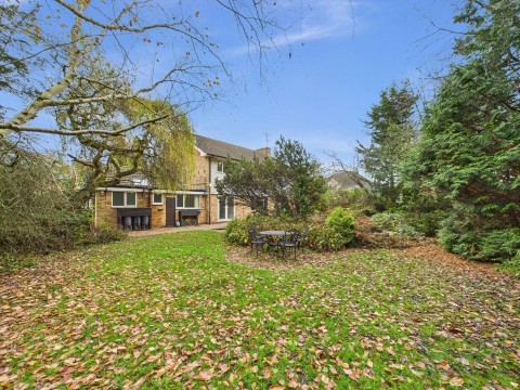 Click the photo for more details of Higher Green, Great Glen, Leicestershire