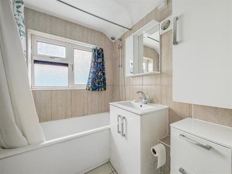 Images for Queens Meadow, Cambridge