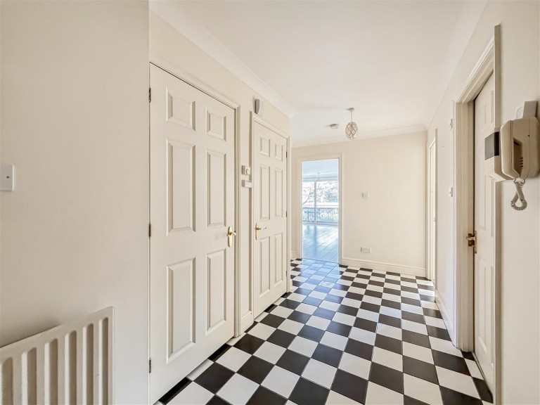 Images for Eights Marina, Mariners Way, Cambridge