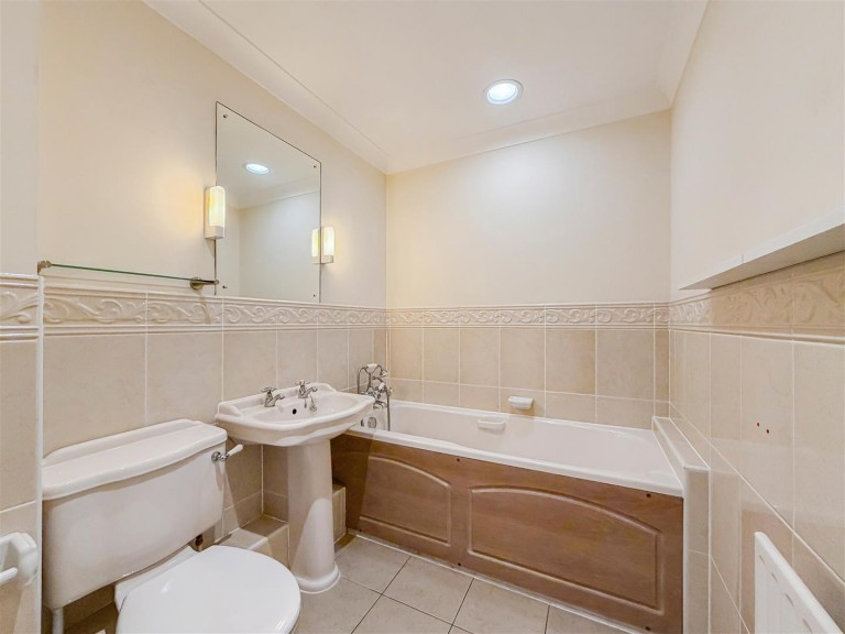 Images for Eights Marina, Mariners Way, Cambridge