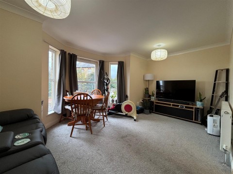 Click the photo for more details of Bellevue Road, Cowes