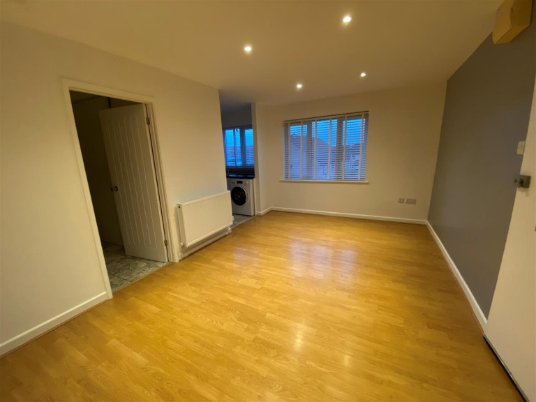 Images for Bicknell Gardens, Yeovil