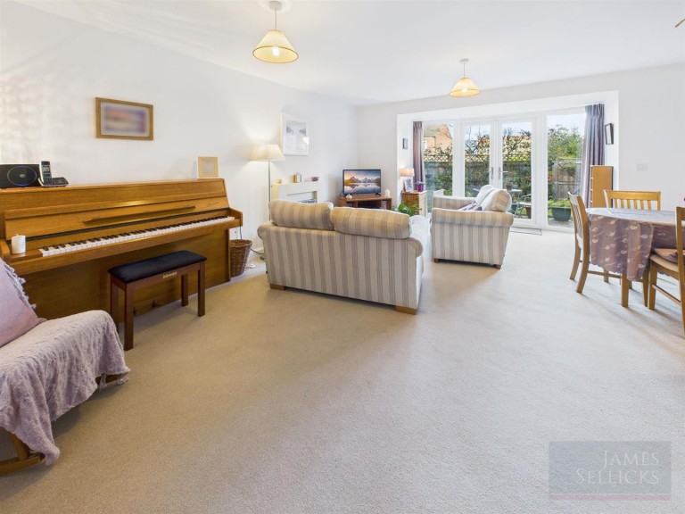 Images for Freshman Way, Market Harborough