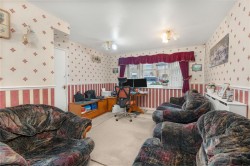 Images for Beaumaris Close, Banbury