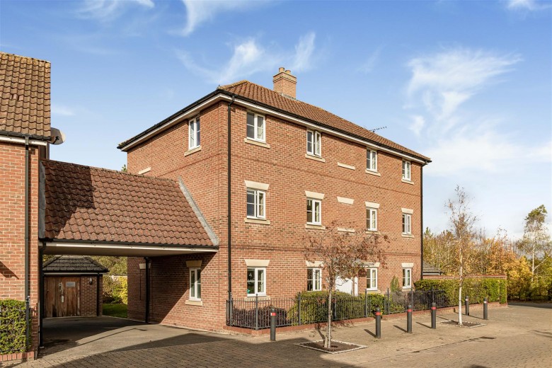 Click the photo for more details of Green Road, Haverhill