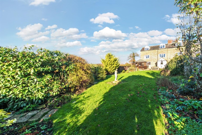 Images for Wicken Road, Leckhampstead, MK18