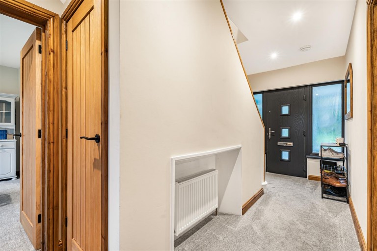 Images for Woburn Road, Launceston