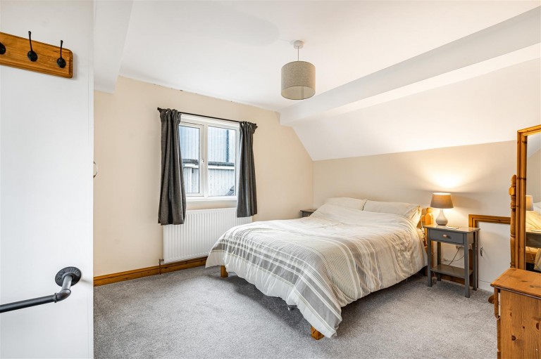 Images for Woburn Road, Launceston