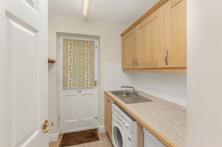 Images for Lake Walk, Adderbury, Banbury