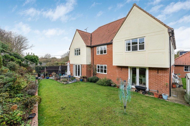 Images for Tenterfields, Newport, Saffron Walden