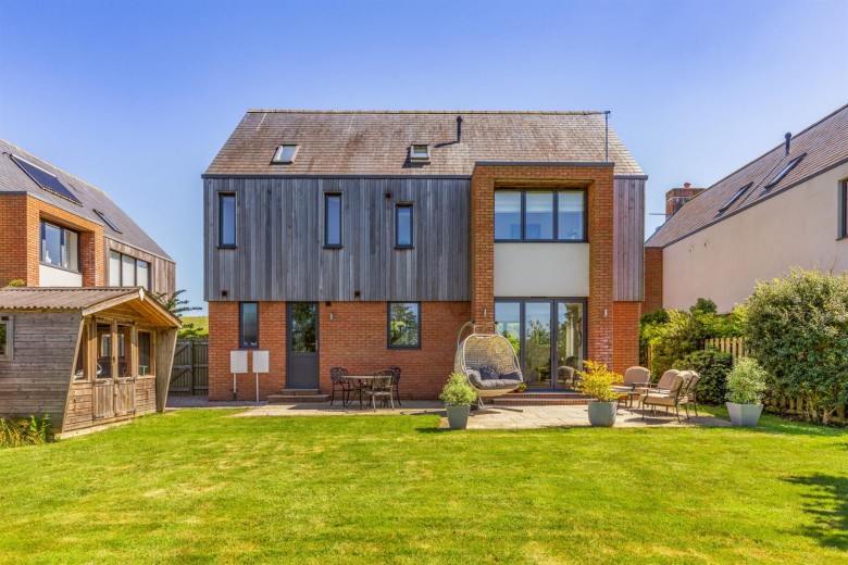 Click the photo for more details of Exton Park Farm, Exton, Exeter