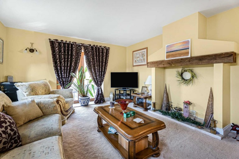 Images for Pool Farm Court, Woodford Halse, Daventry, NN11